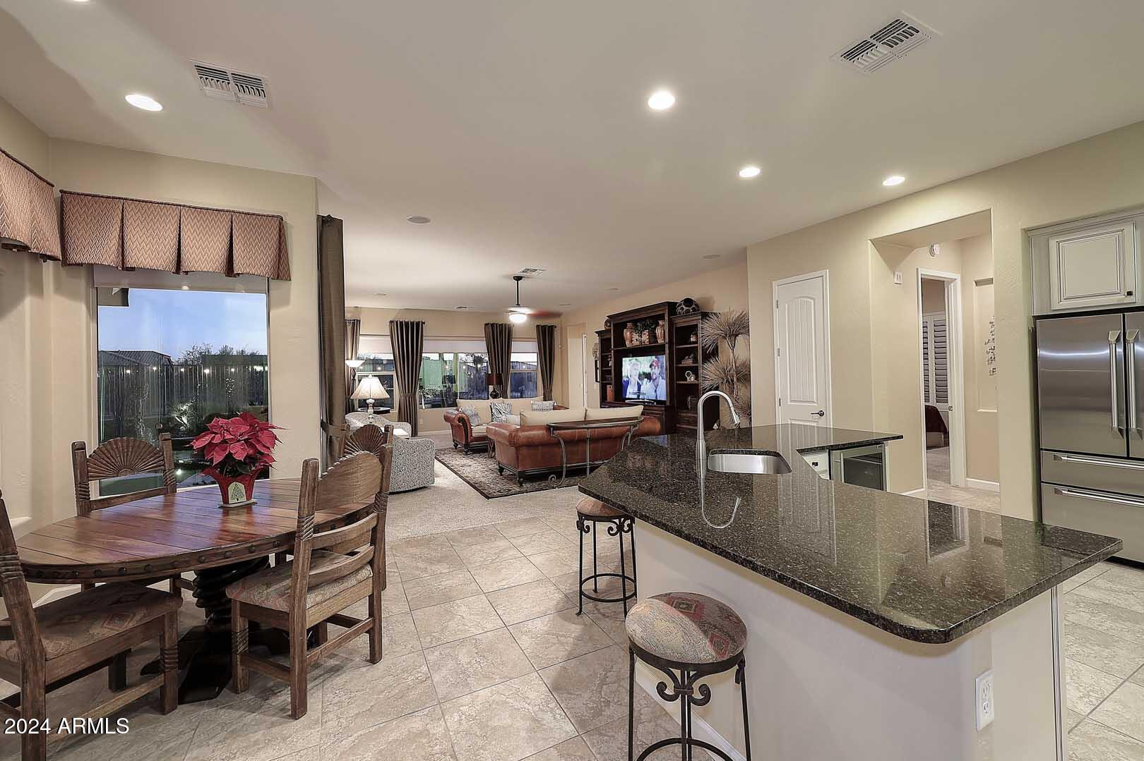 Cave Creek, Arizona 85331, United States, 3 Bedrooms Bedrooms, ,3 BathroomsBathrooms,Residential,Pending,21621