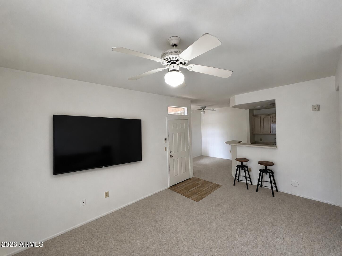 3830 E LAKEWOOD Parkway E 1075