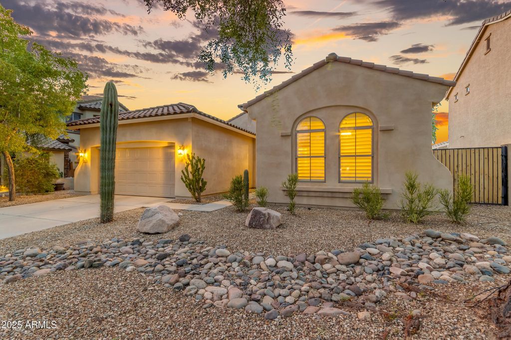 Photo of 17564 W Verdin Road, Goodyear, AZ 85338 (MLS # 6915450)