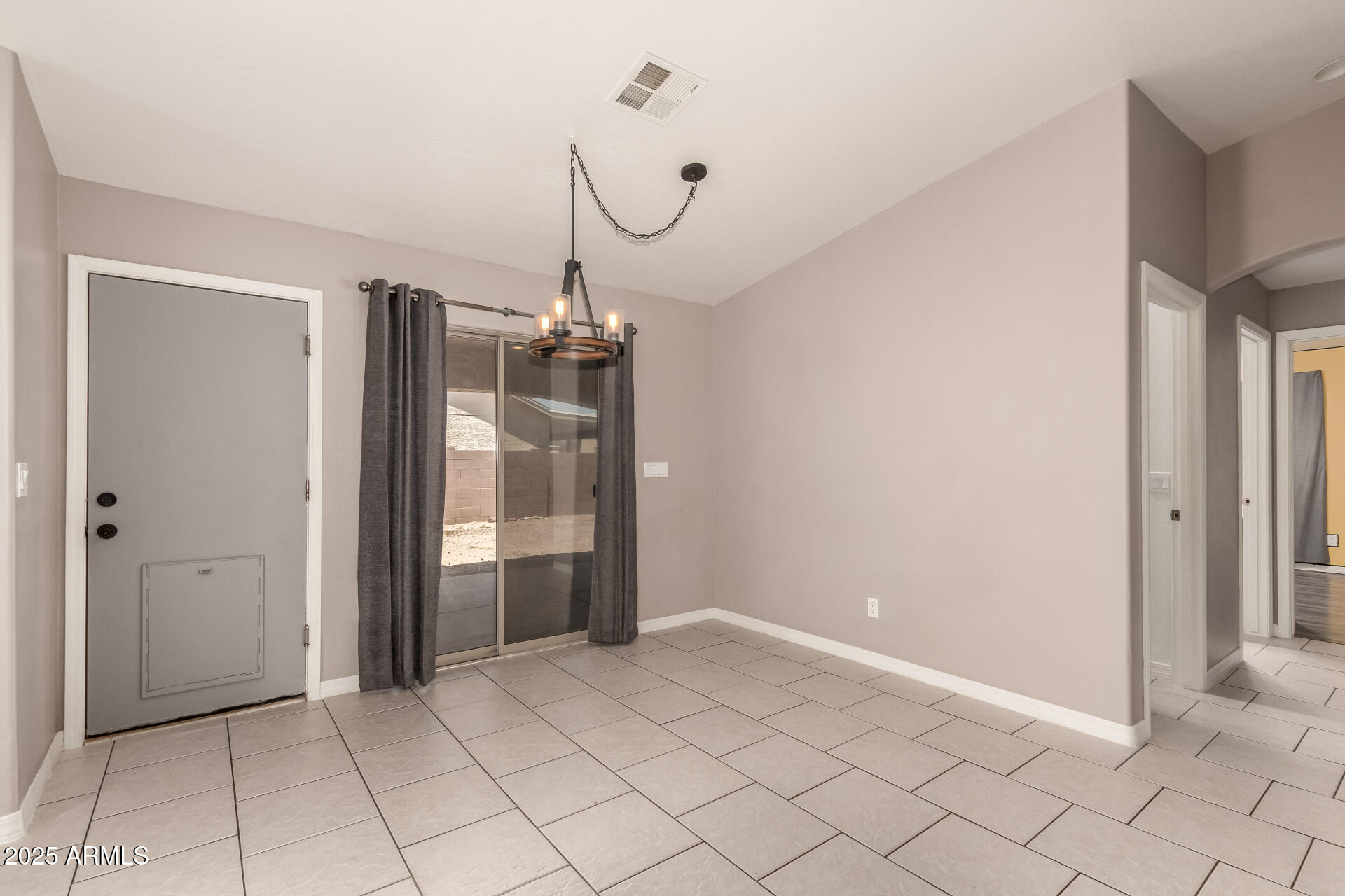 10032 W DEVONSHIRE Drive