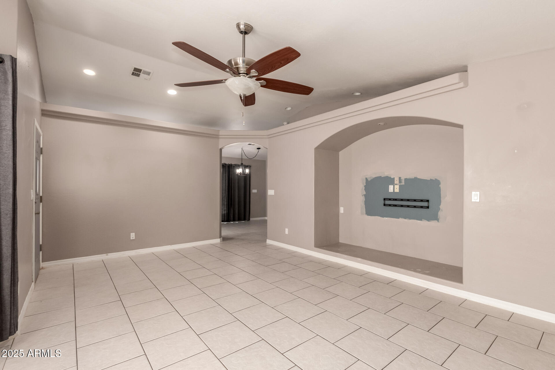 10032 W DEVONSHIRE Drive