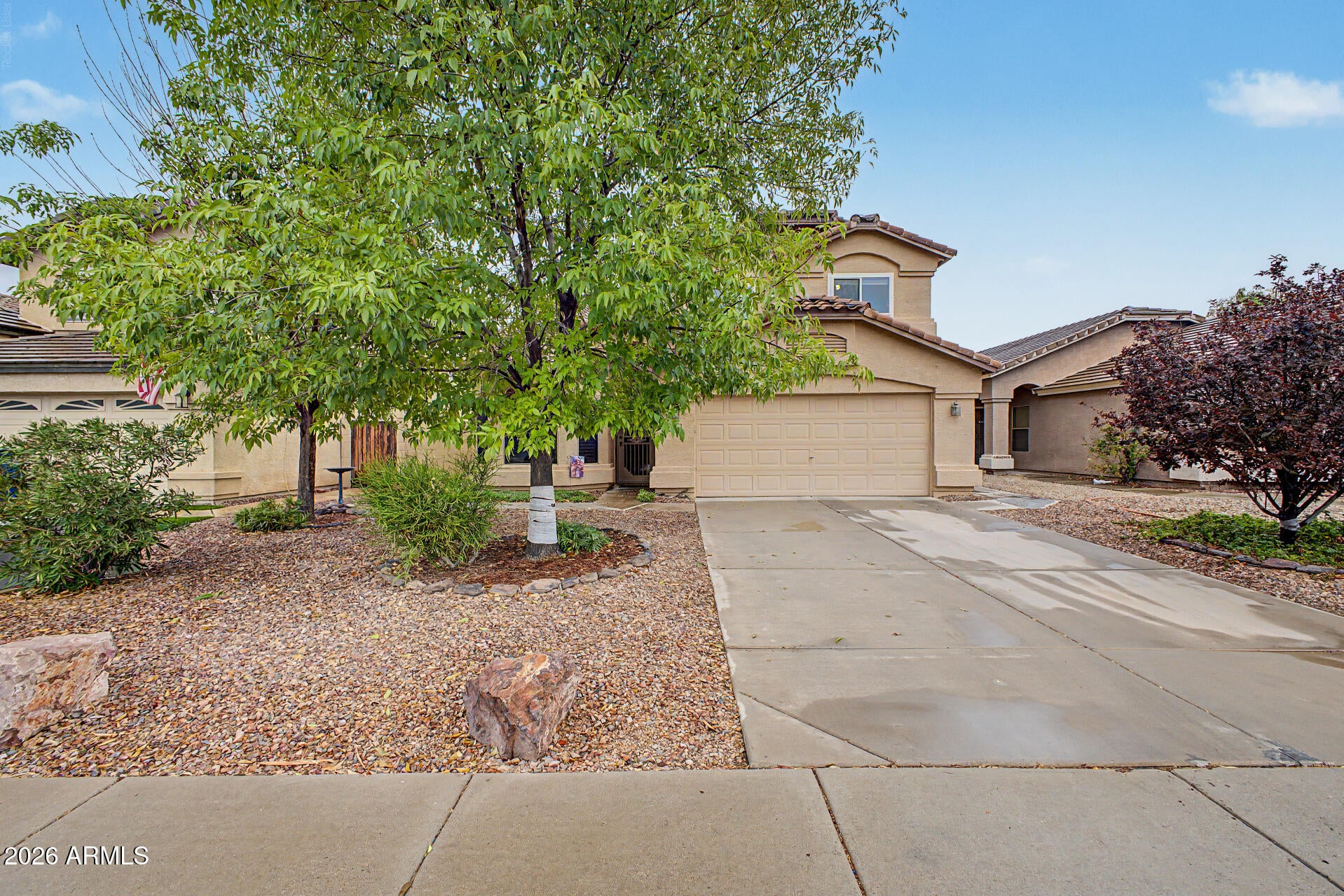 1071 S HONEYSUCKLE Lane