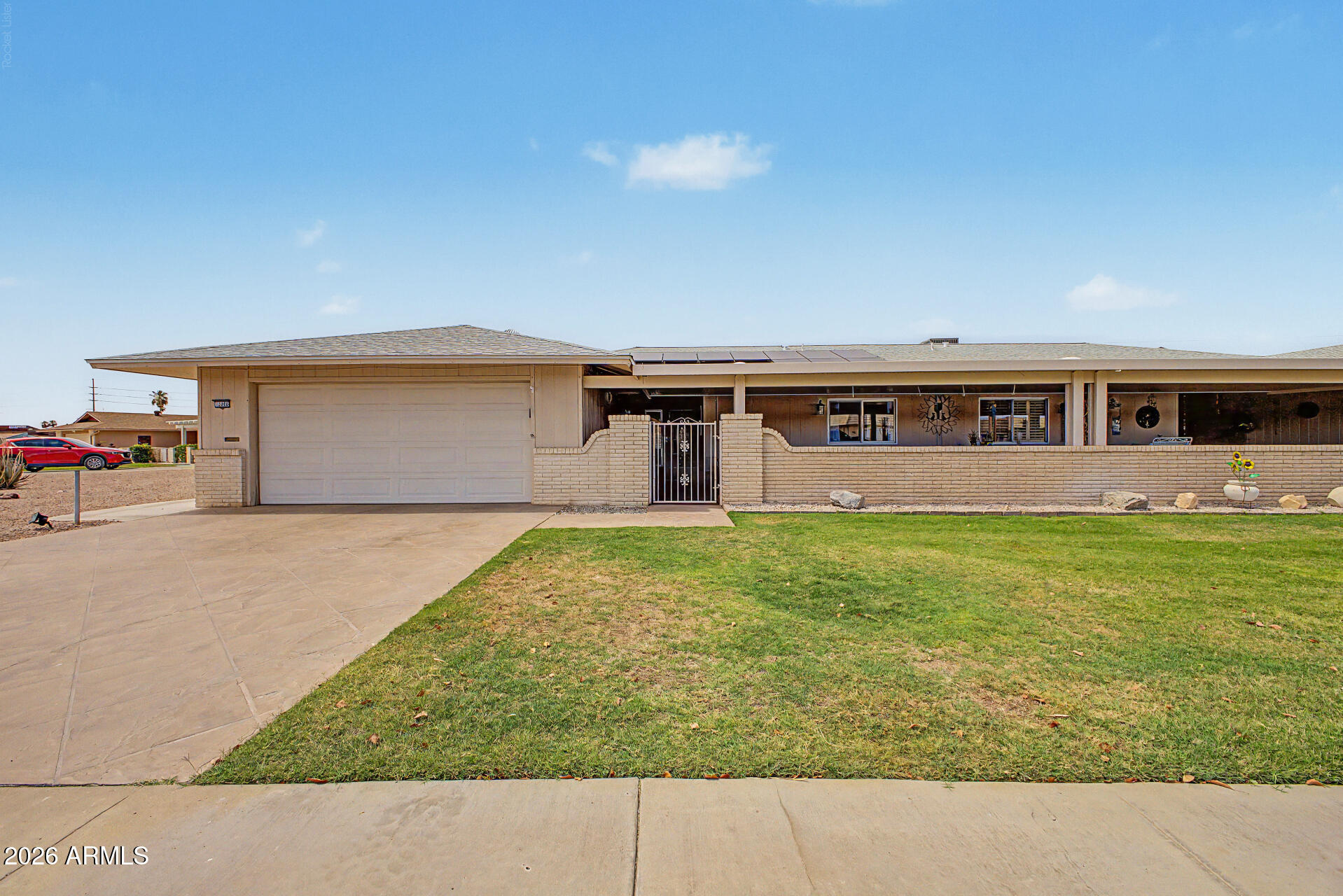 10606 W CAMPANA Drive