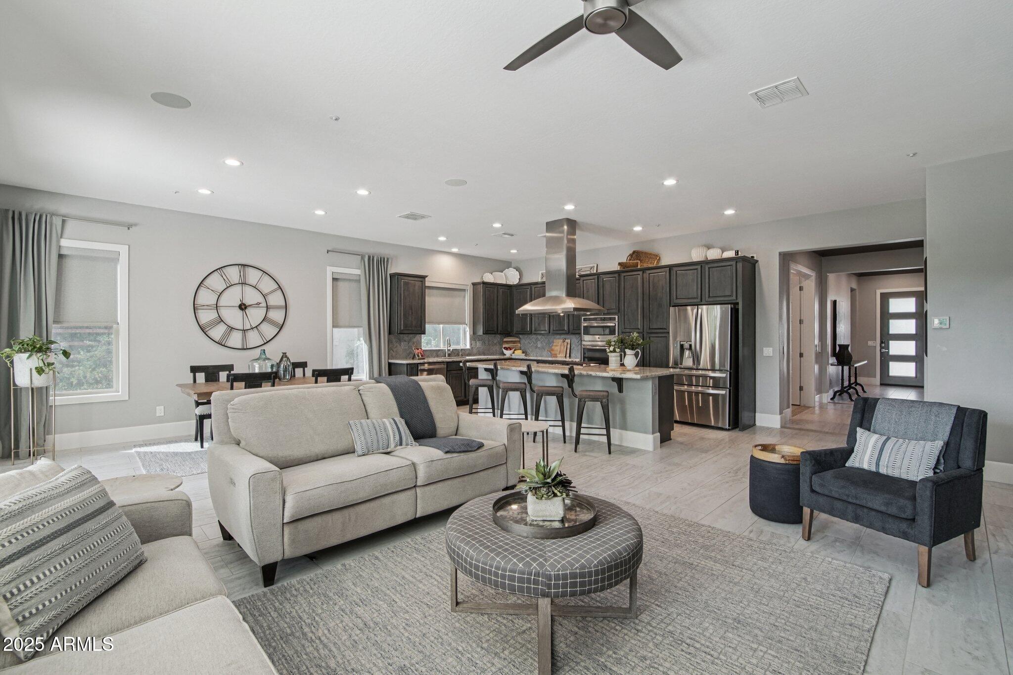 13453 W EVERGREEN Terrace
