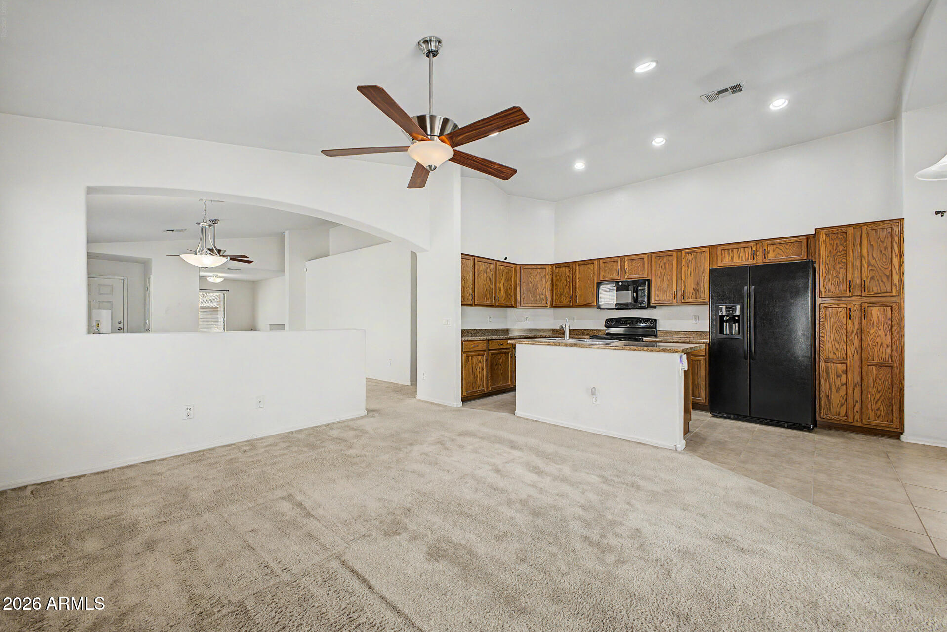 SIERRA COLINA - Residential
