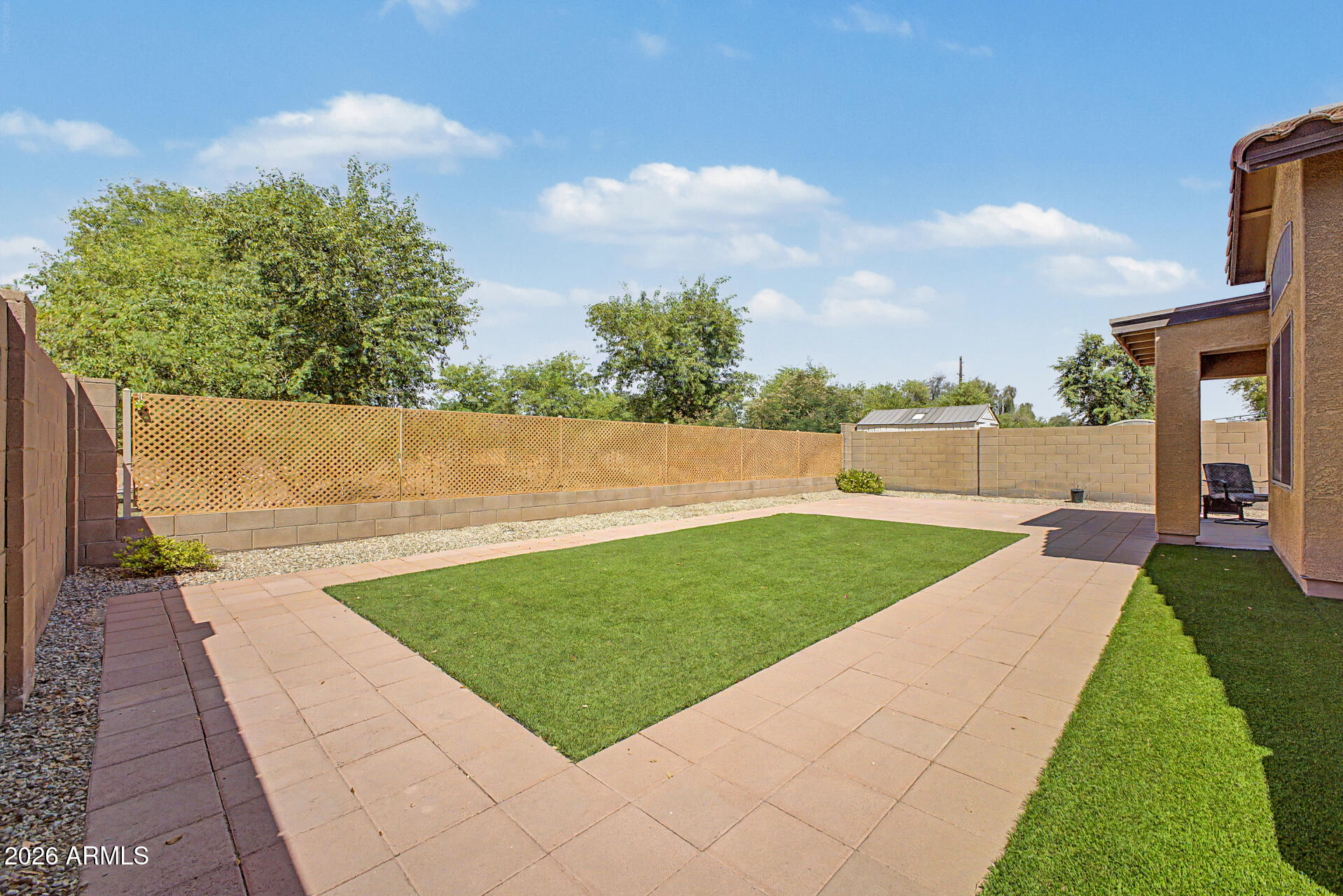 SIERRA COLINA - Residential