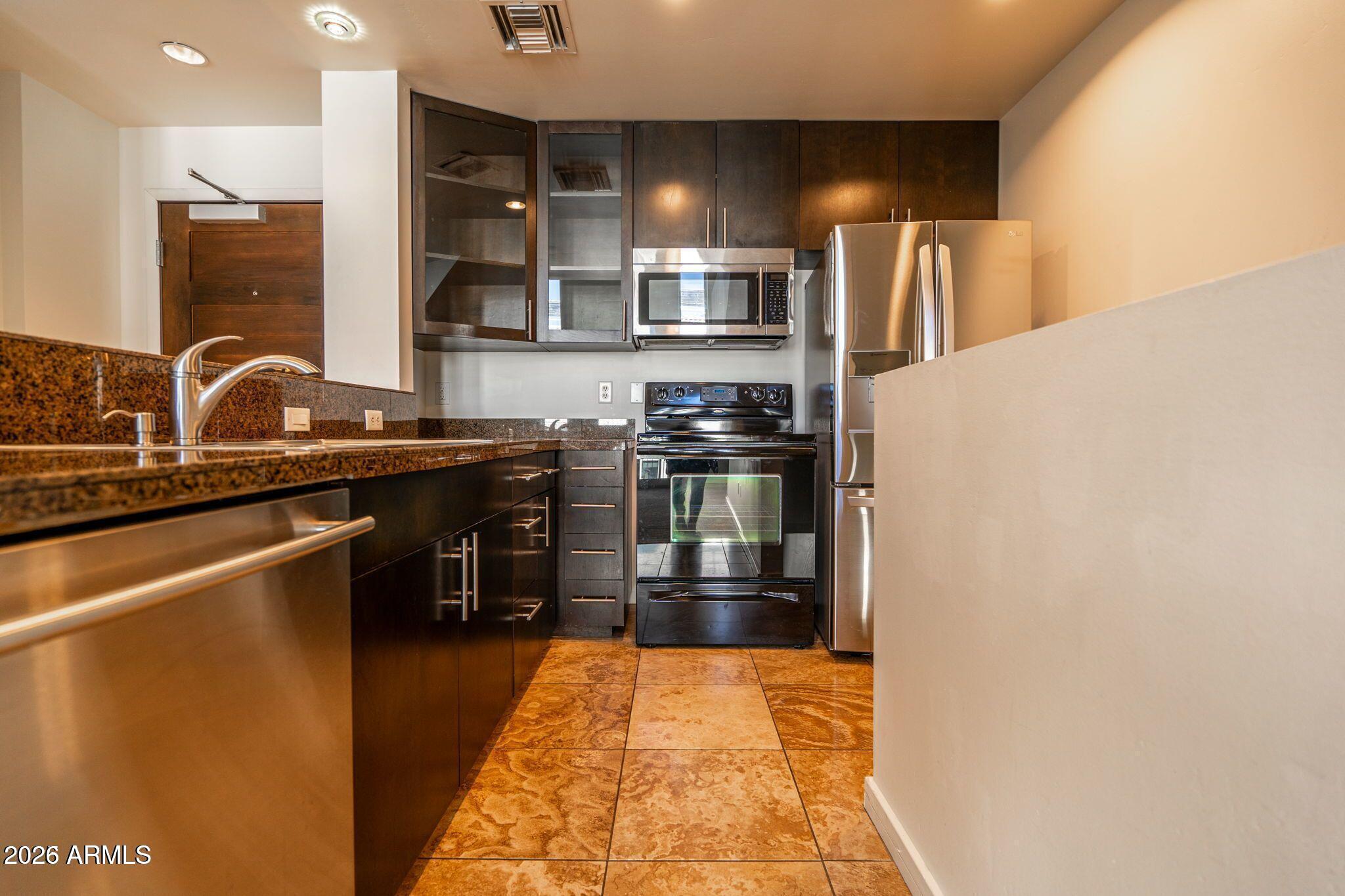 MCKINLEY CONDOMINIUMS AMD - Residential