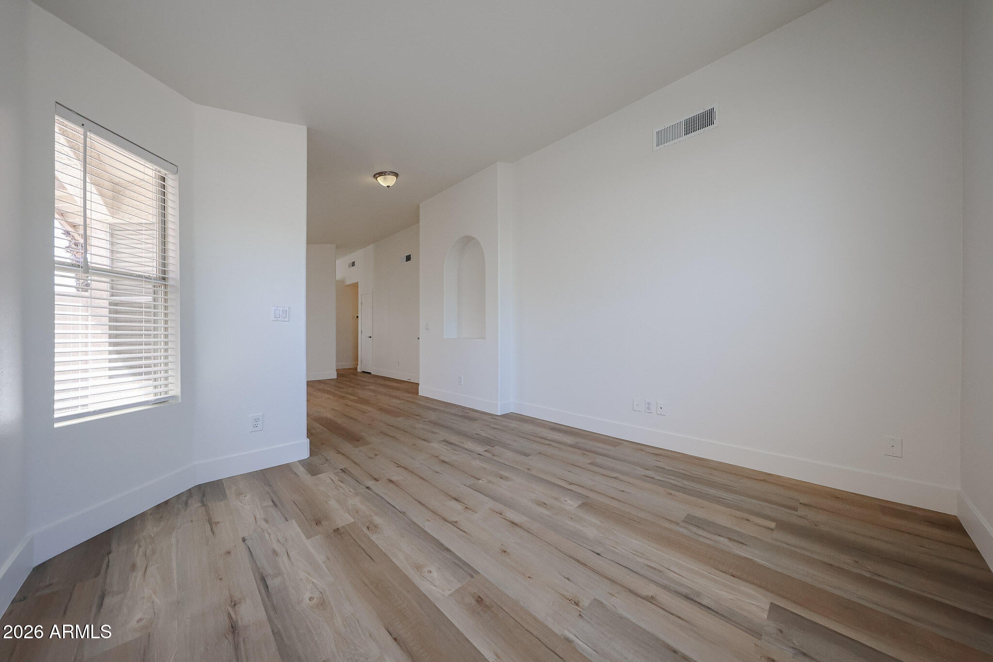 1183 W BLUEBIRD Drive