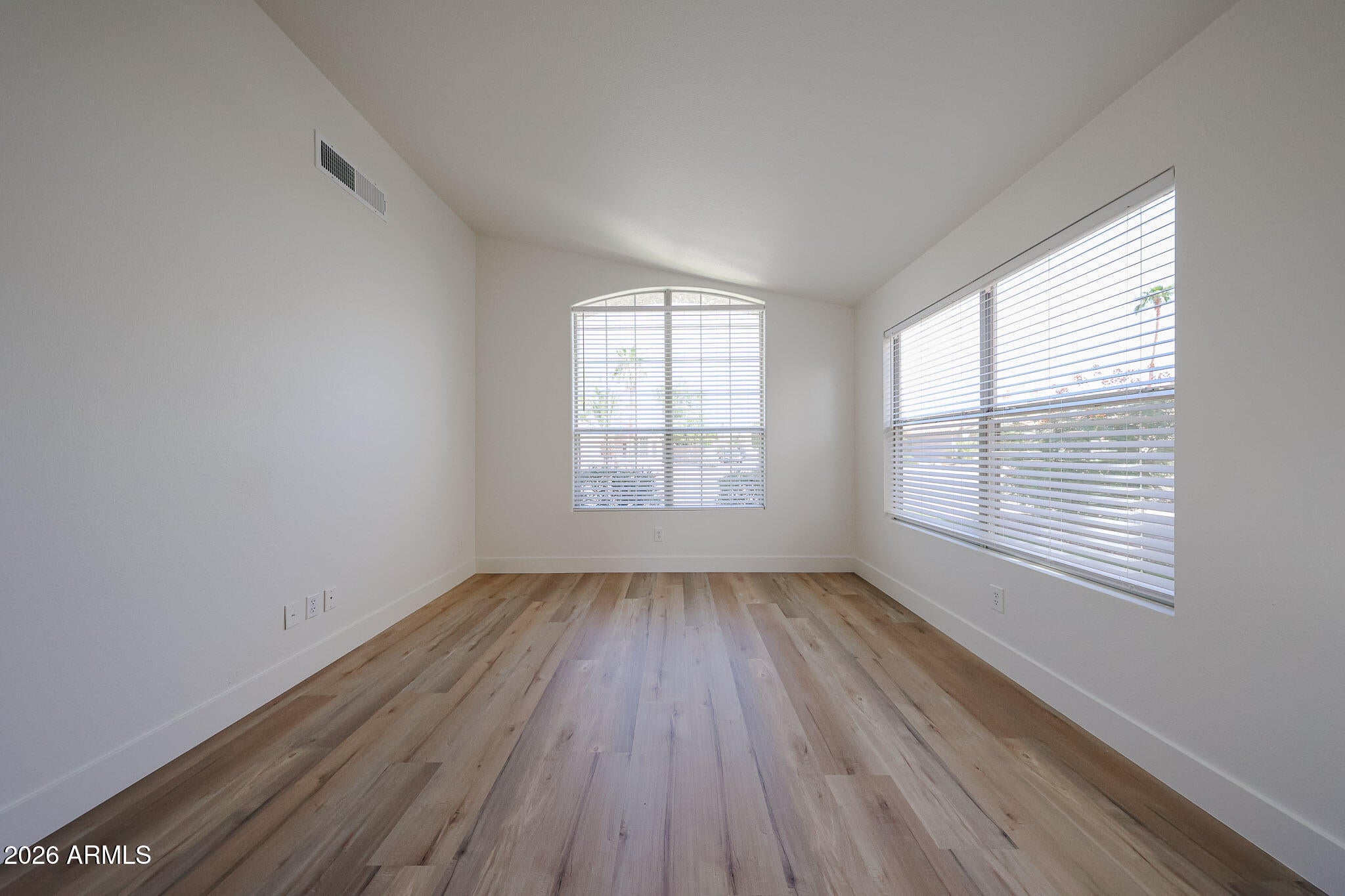 1183 W BLUEBIRD Drive