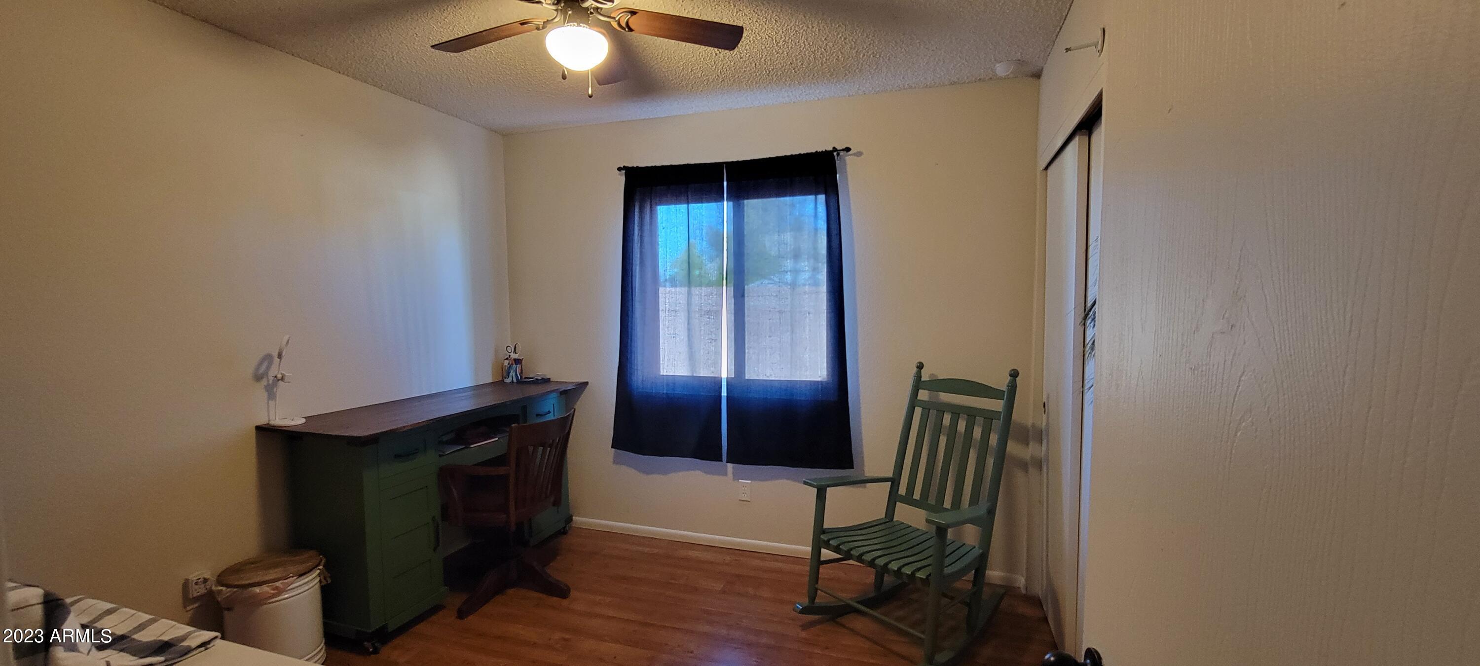TRACT UNIT 115 AMD - Residential