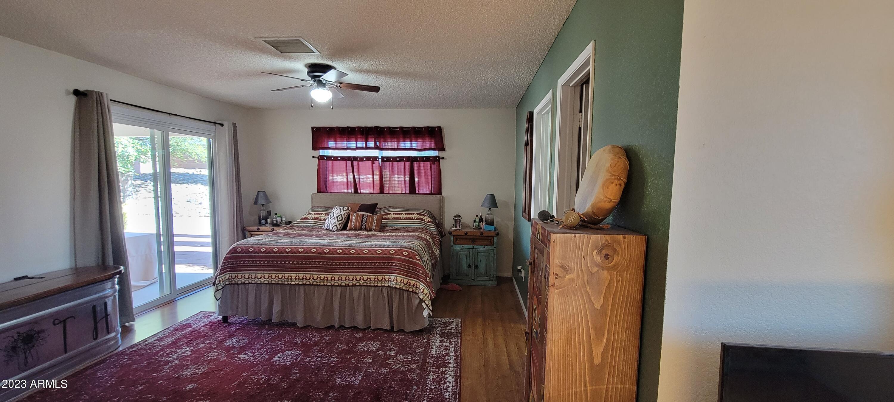 TRACT UNIT 115 AMD - Residential