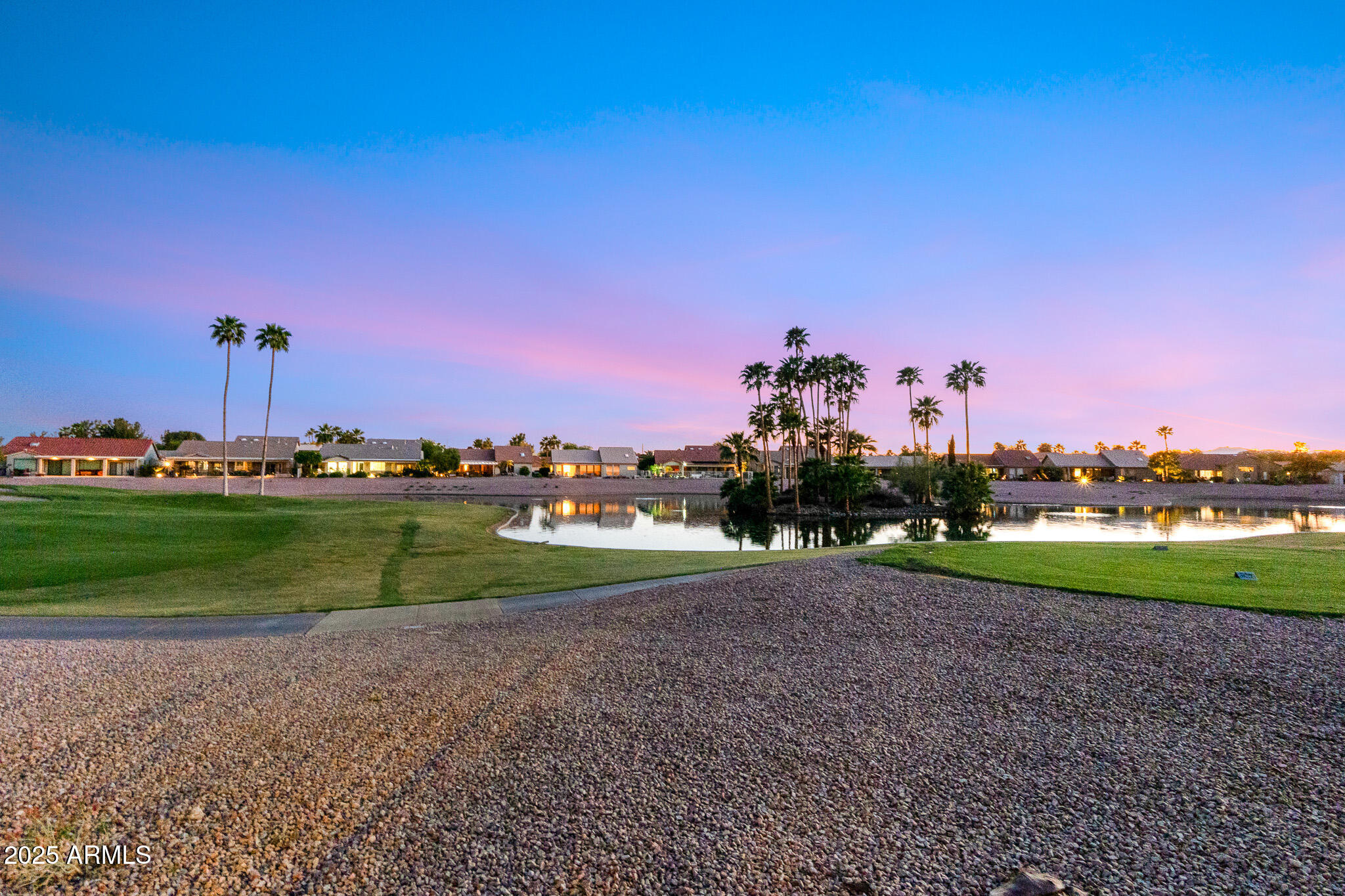 24528 S LAKEWAY Circle SW