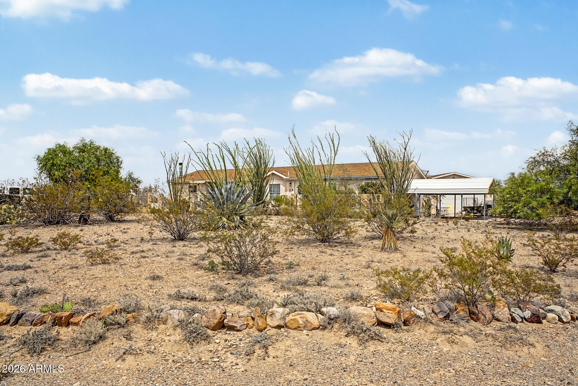 13677 E HORSE WHISPER Trail