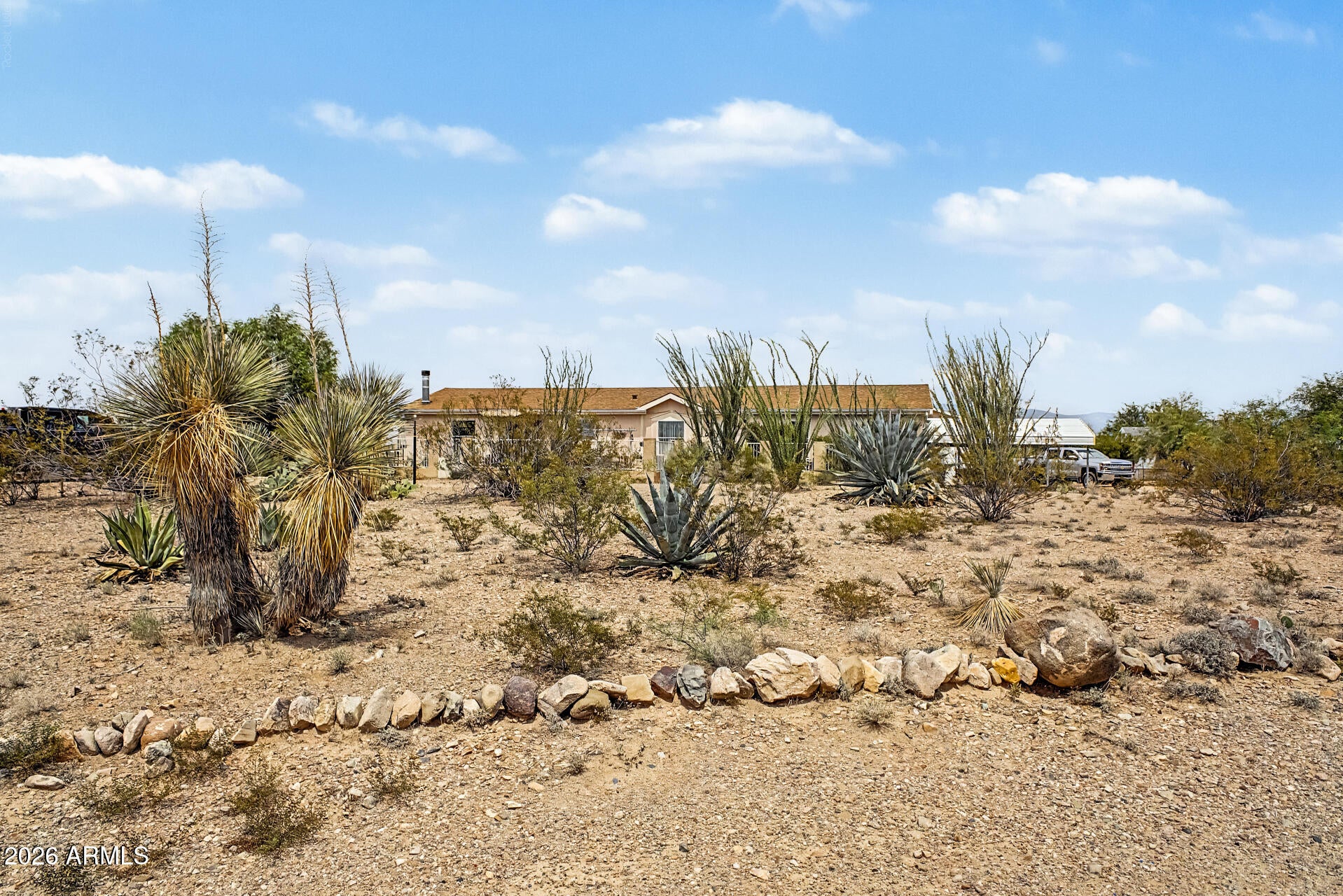 13677 E HORSE WHISPER Trail
