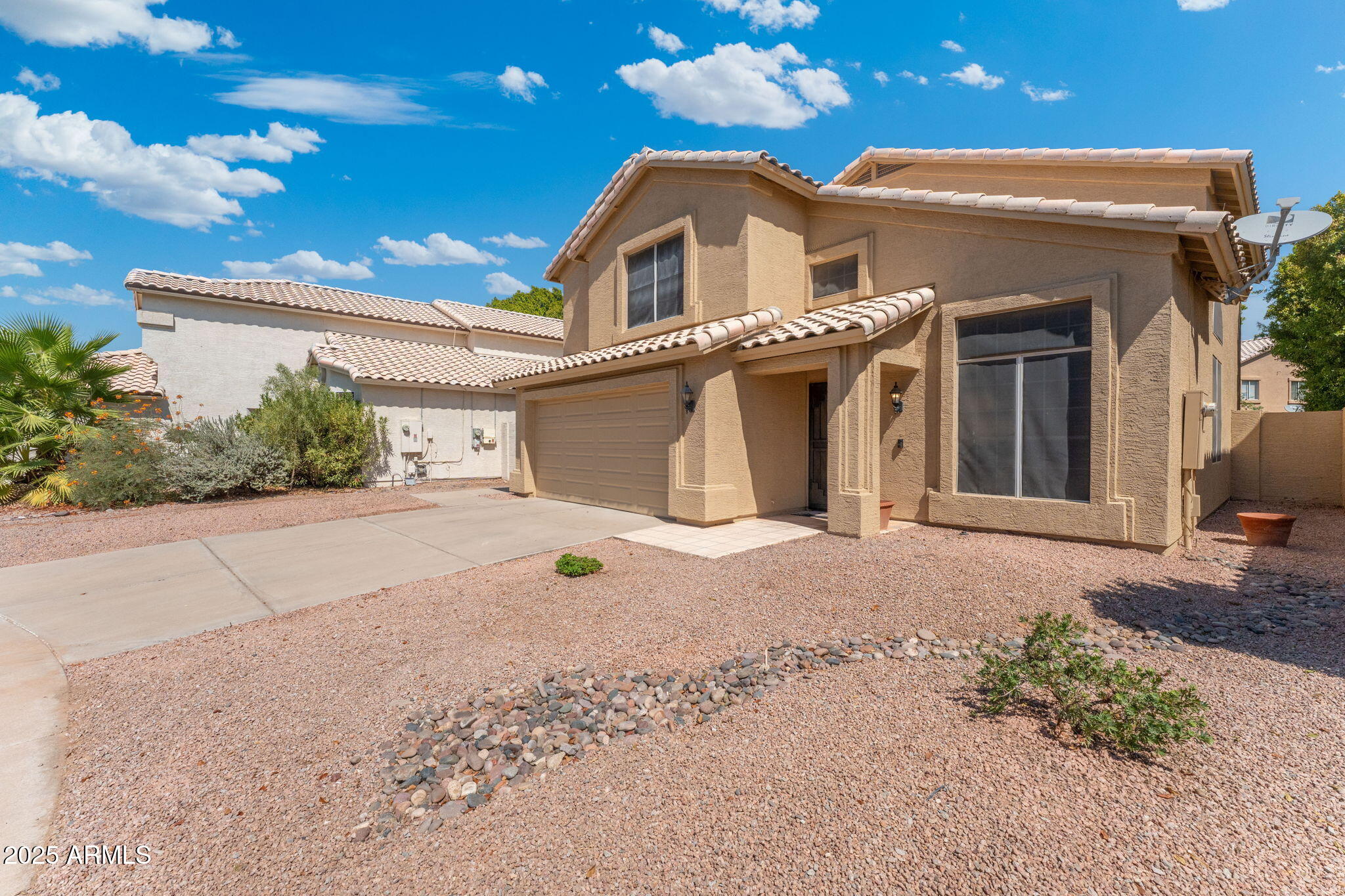 1530 W IVANHOE Court