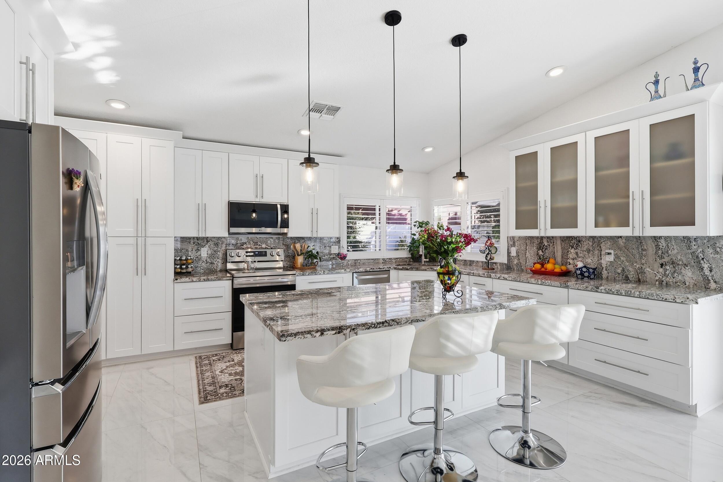 4553 E CAROLINA Drive