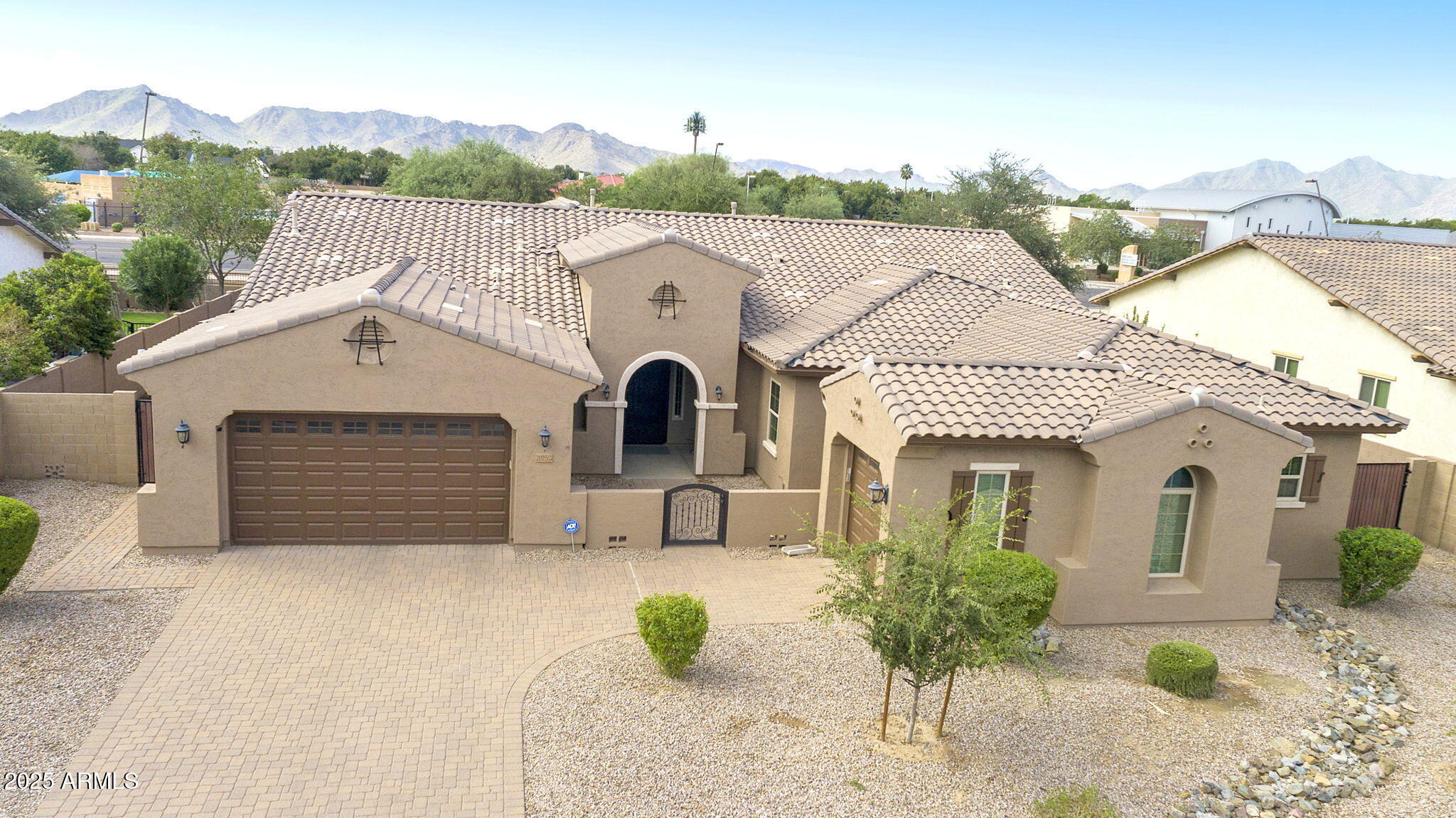 Homes for Sale in Queen Creek Arizona 1 20257 E CALLE DE FLORES --