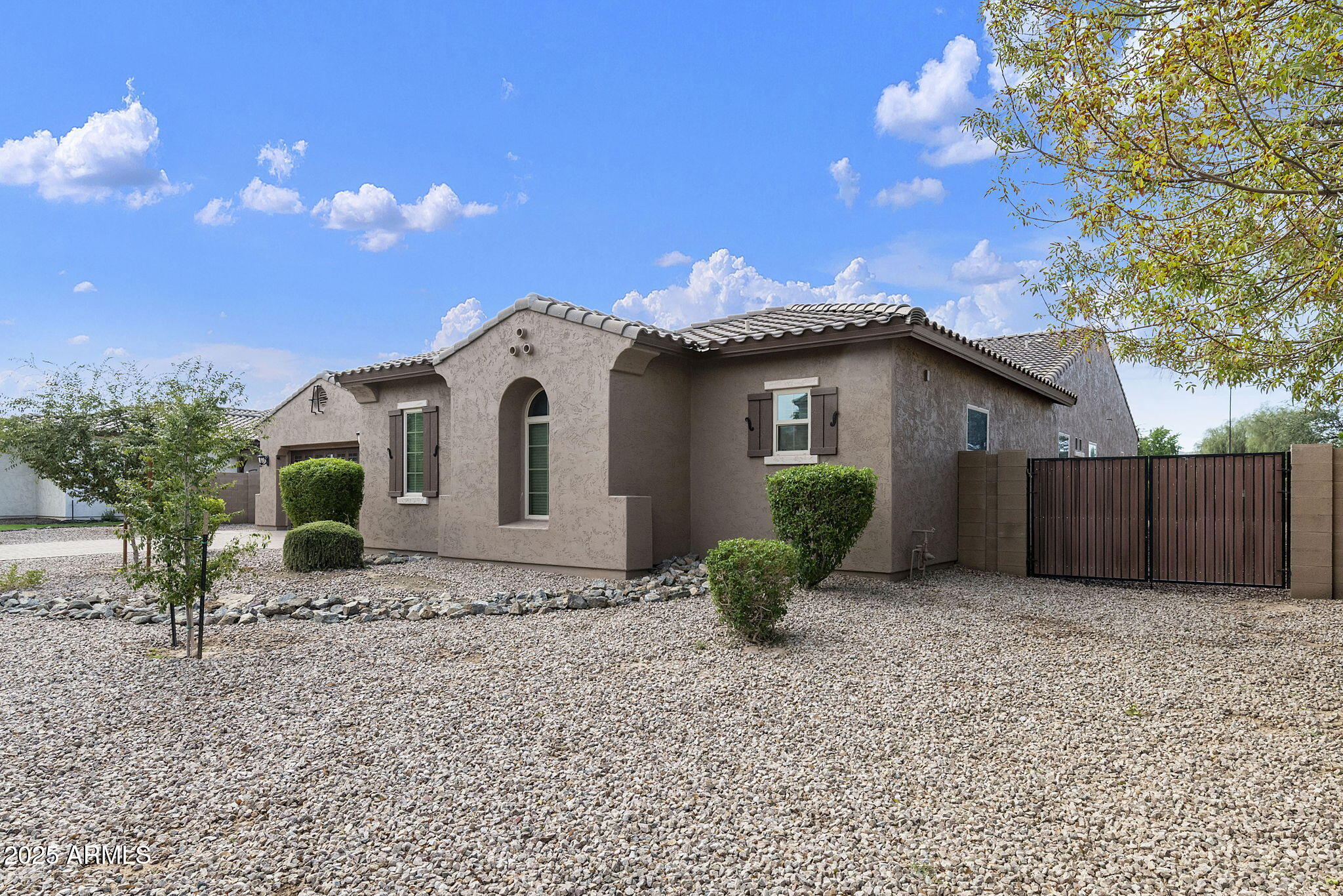 Homes for Sale in Queen Creek Arizona 2 20257 E CALLE DE FLORES --