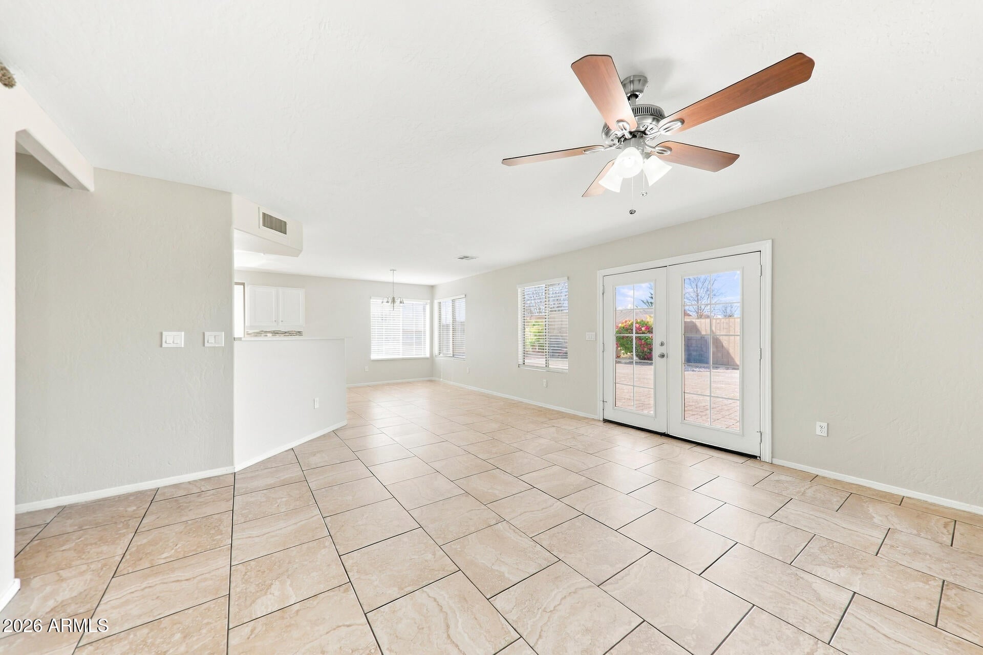 5010 N 103RD Drive
