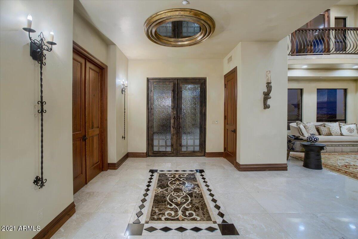 GOLD MOUNTAIN PRESERVE - Residential