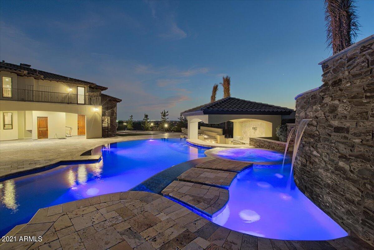 GOLD MOUNTAIN PRESERVE - Residential