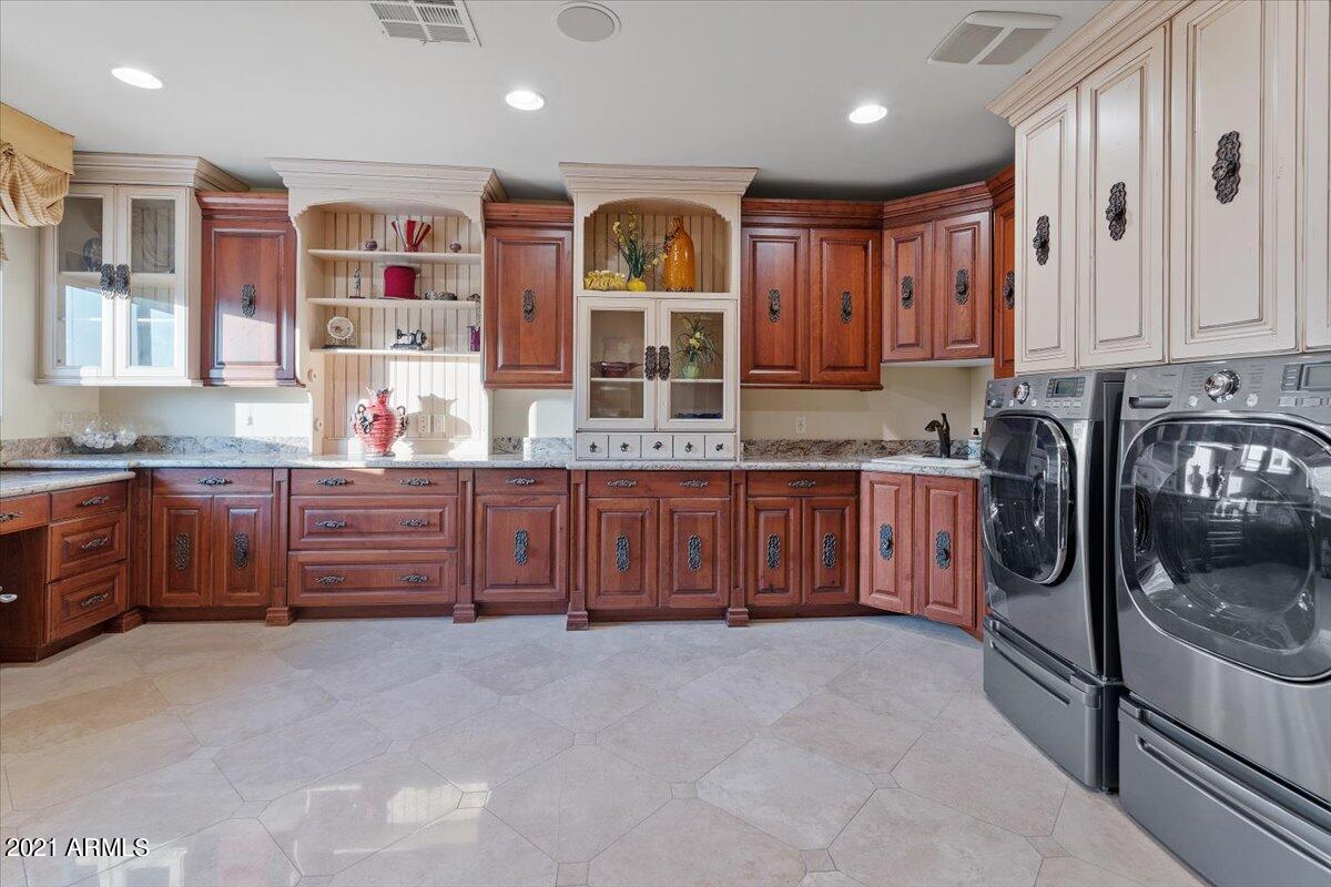 GOLD MOUNTAIN PRESERVE - Residential