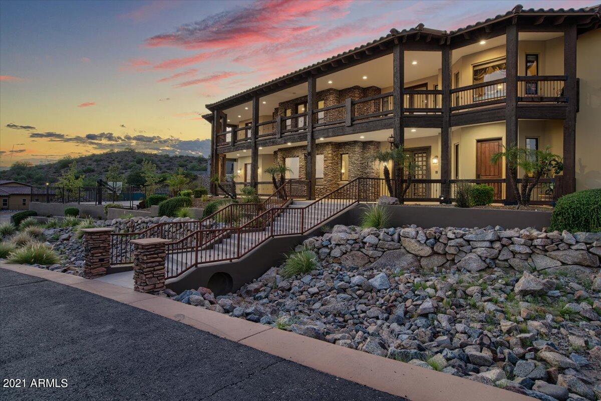 GOLD MOUNTAIN PRESERVE - Residential