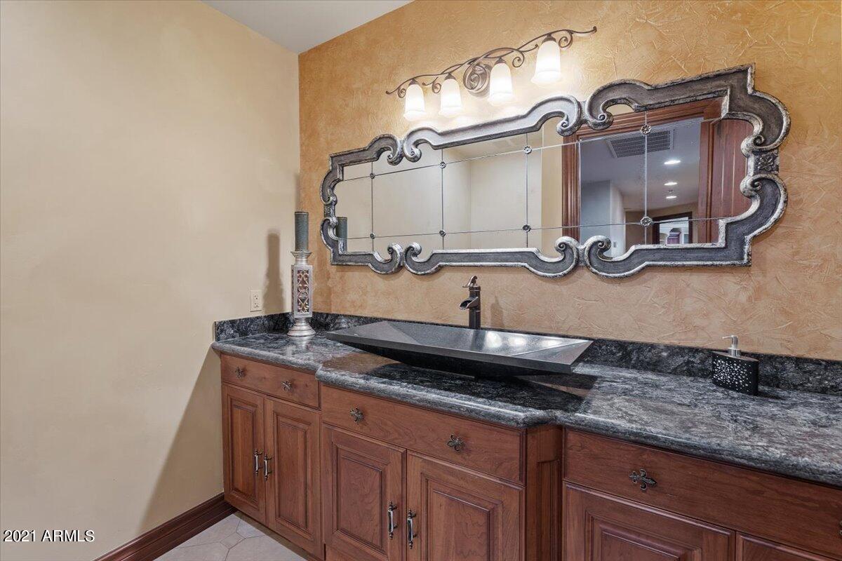 GOLD MOUNTAIN PRESERVE - Residential