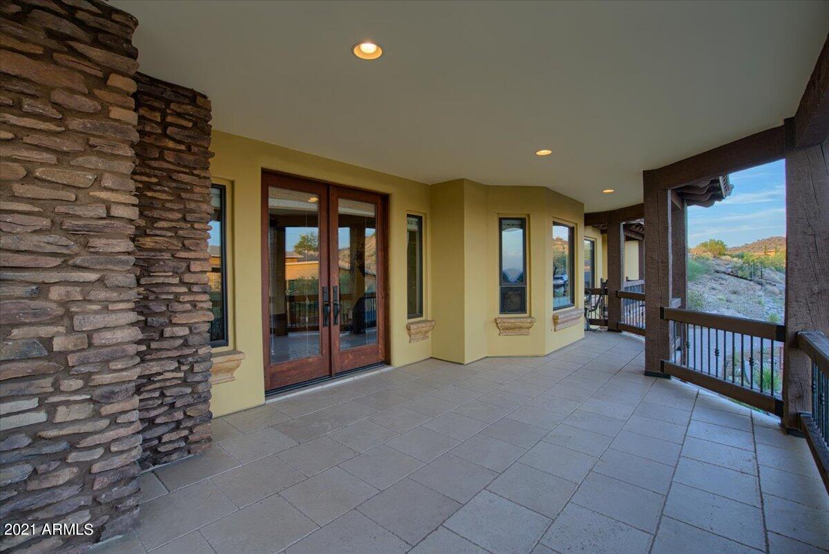 GOLD MOUNTAIN PRESERVE - Residential