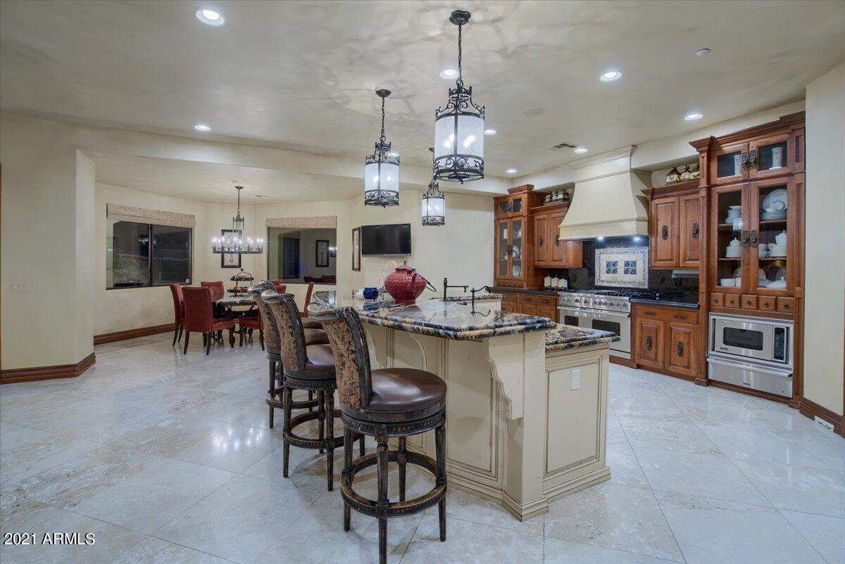 GOLD MOUNTAIN PRESERVE - Residential