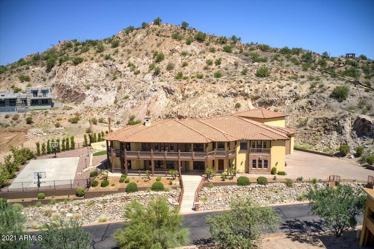 GOLD MOUNTAIN PRESERVE - Residential