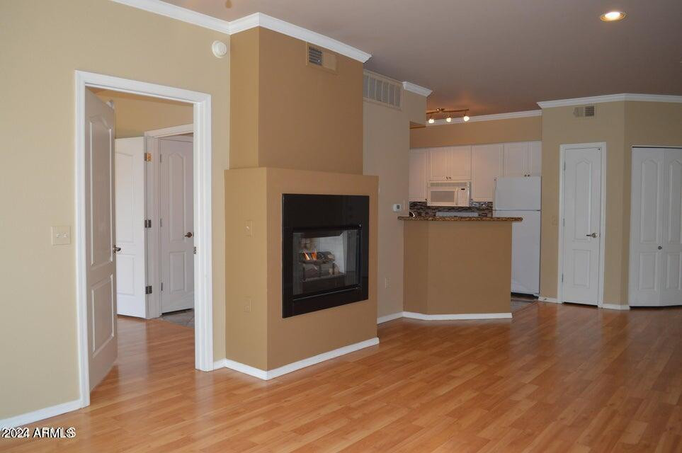 1701 E Colter Street Unit 375