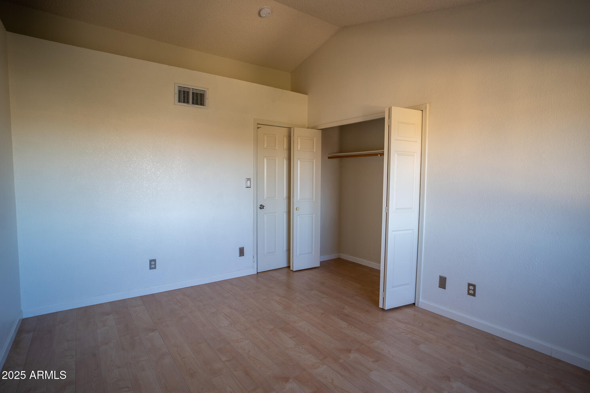 SHADOW RIDGE - Residential