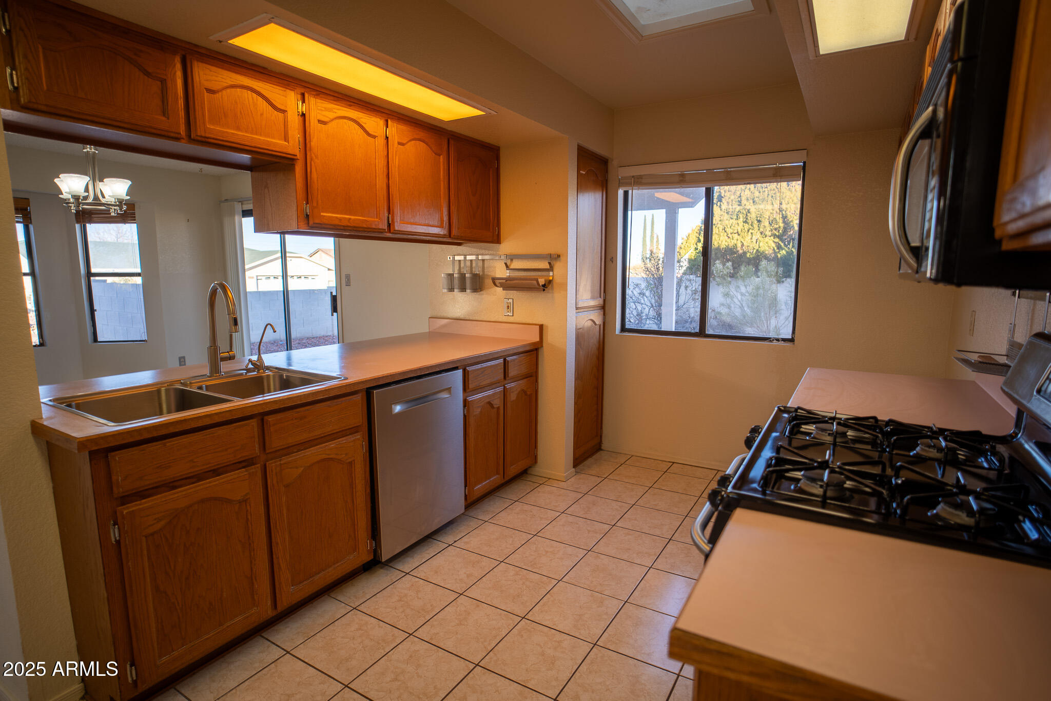 SHADOW RIDGE - Residential