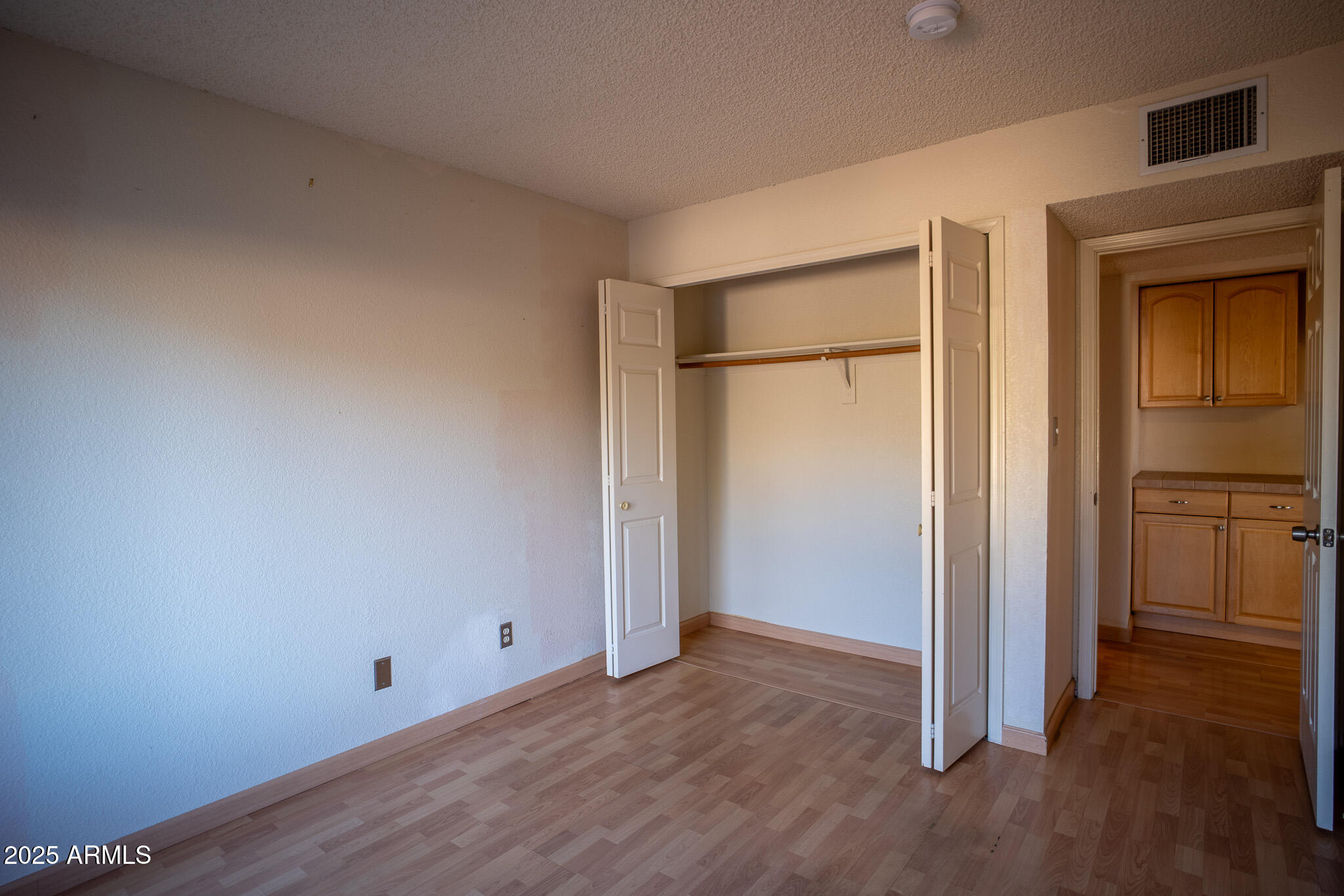 SHADOW RIDGE - Residential