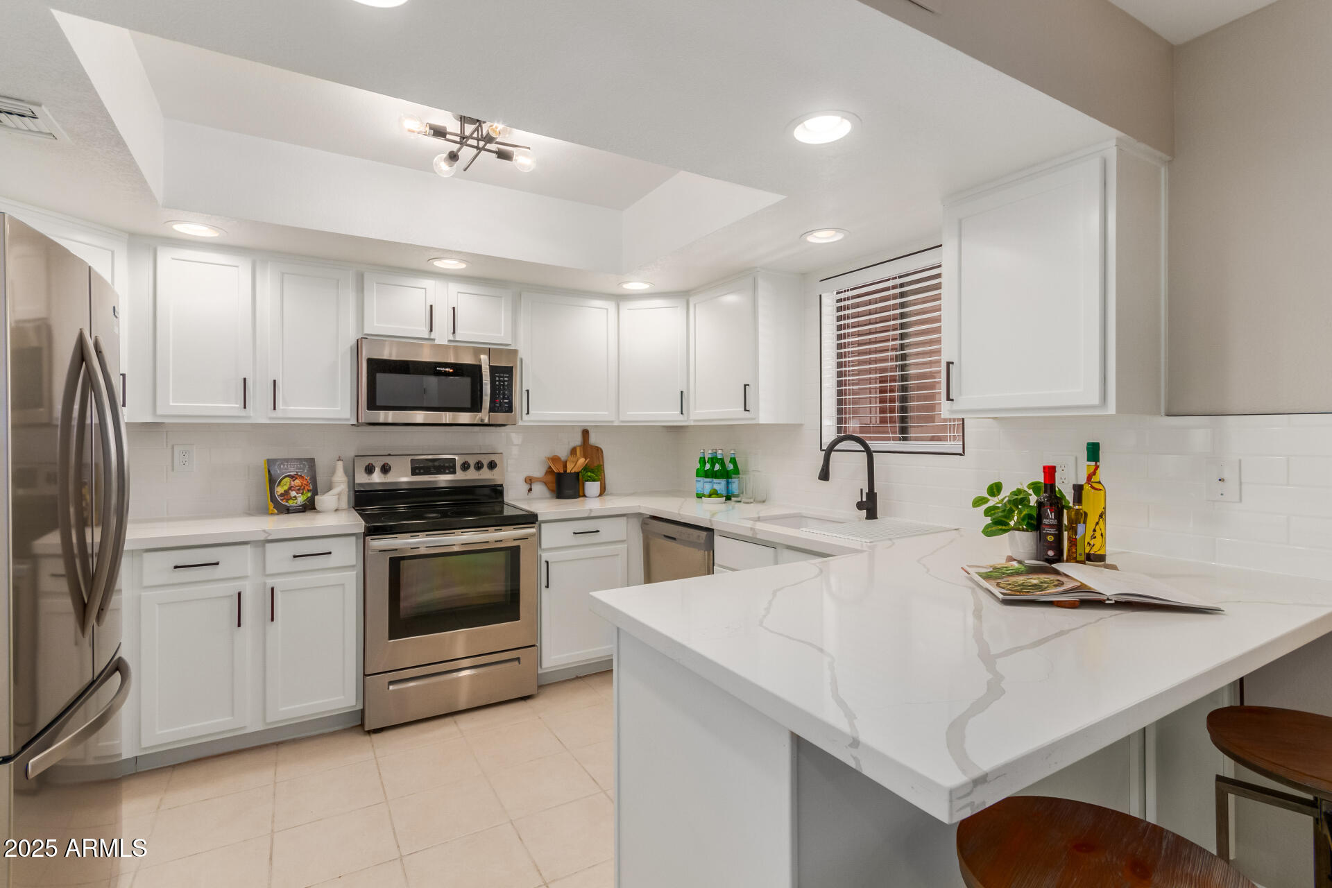 12222 N PARADISE VILLAGE Parkway S 237