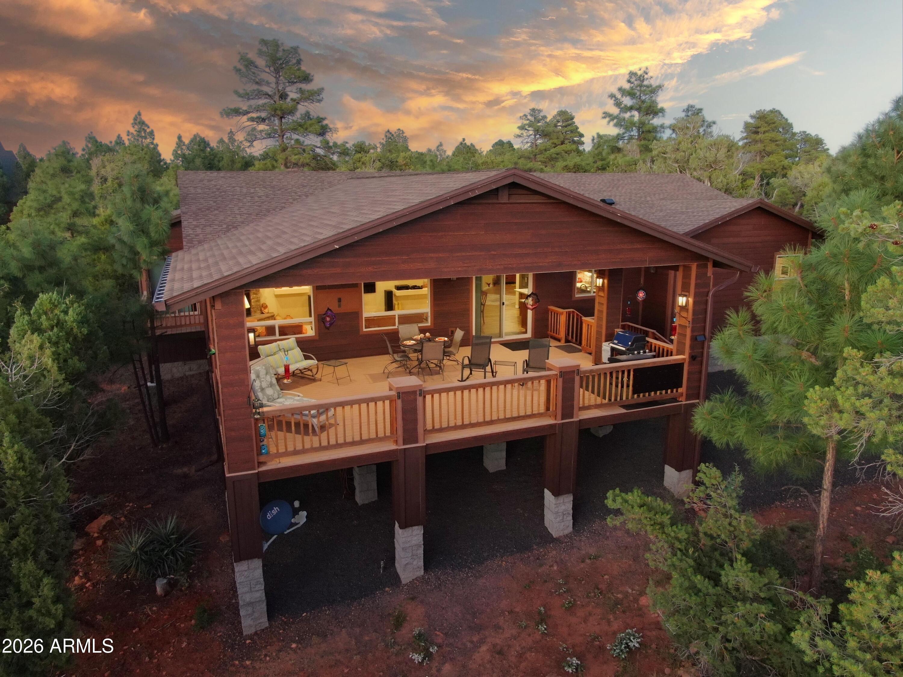 1300 W SIERRA BUENA Court