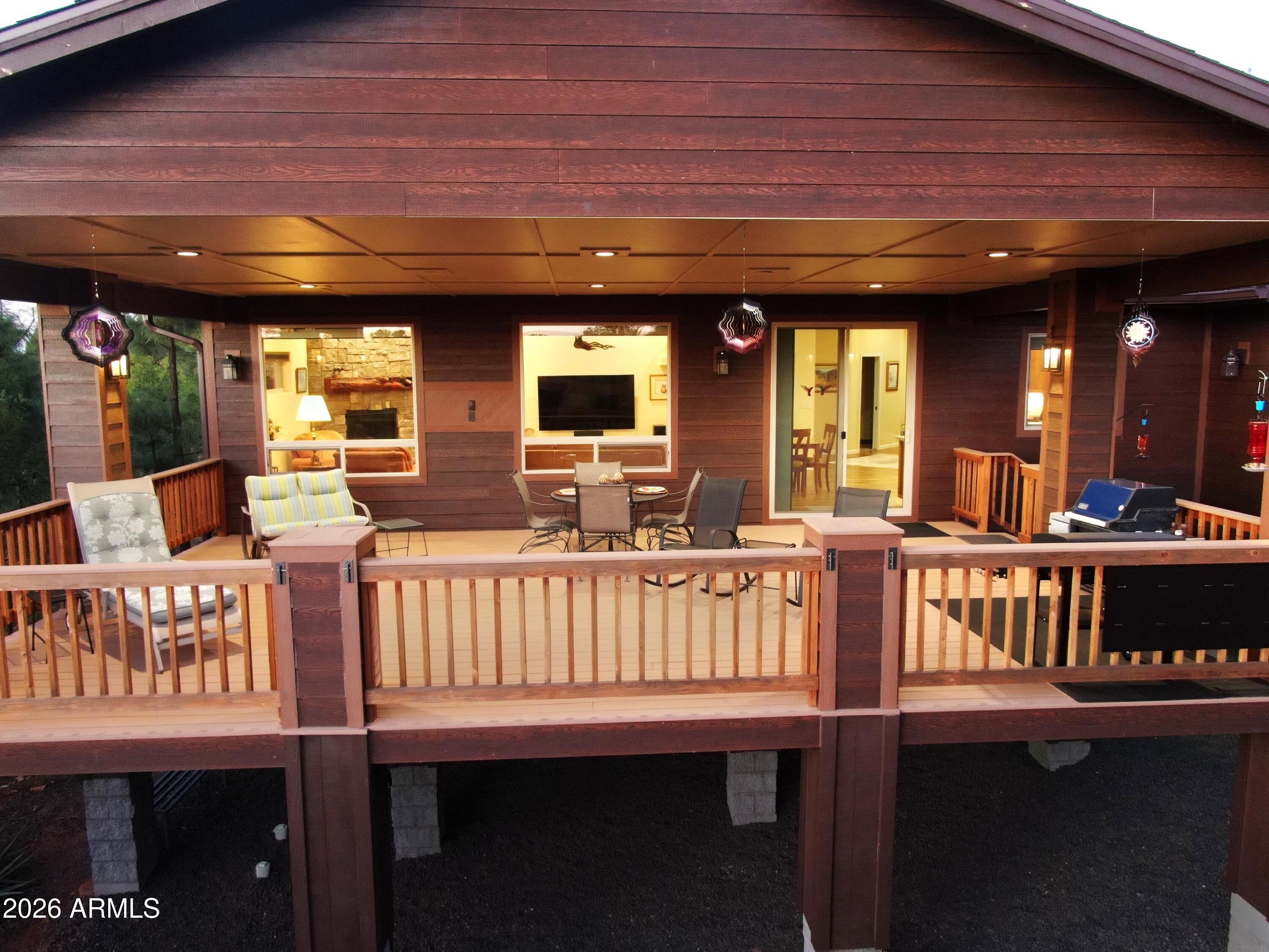 1300 W SIERRA BUENA Court