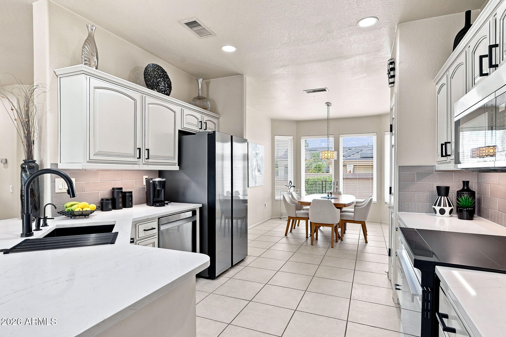 15359 W ROBERTSON Drive