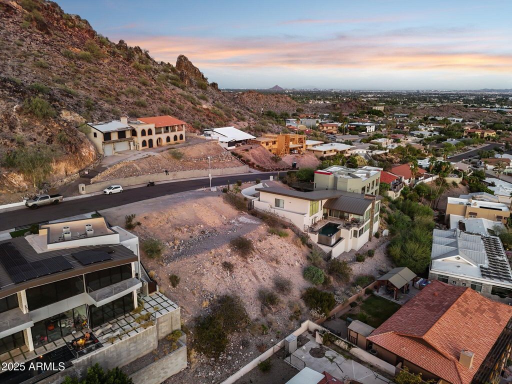 Photo of 7040 N 23rd Place #104, Phoenix, AZ 85020 (MLS # 6879834)