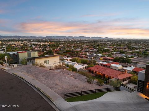 7040 N 23RD Place 104 Phoenix AZ 85020