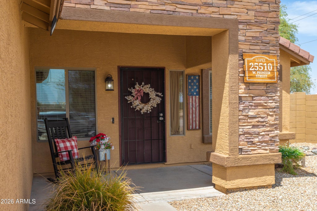 Photo of 25510 W Pioneer Street, Buckeye, AZ 85326 (MLS # 7061968)