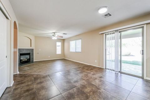 Photo of 28414 N 25th Avenue, Phoenix, AZ 85085 (MLS # 7004162)