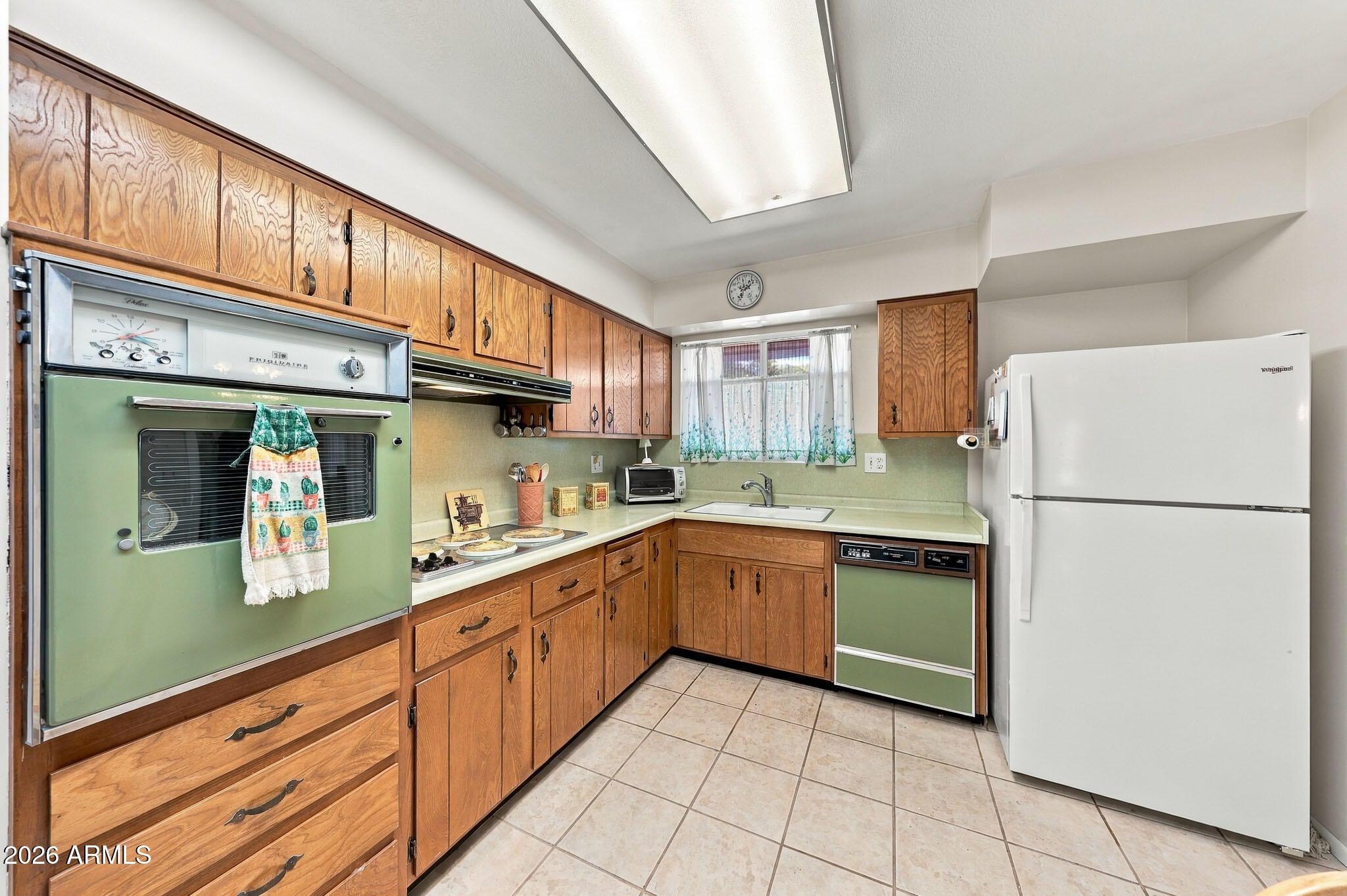 10210 W TWIN OAKS Drive
