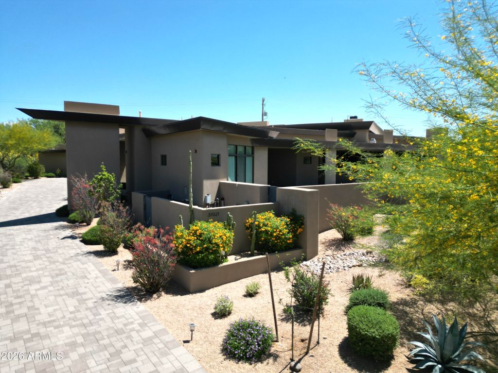 Photo of 37021 N Holiday Lane, Carefree, AZ 85377 (MLS # 7016891)