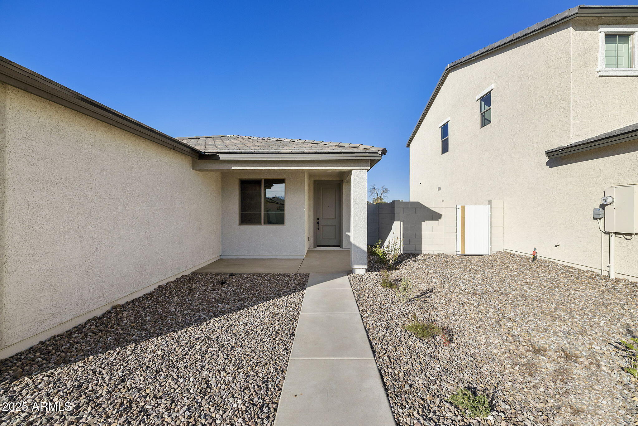 4948 W CAPISTRANO Avenue