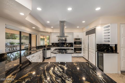 8272 S PECAN GROVE Circle Tempe AZ 85284