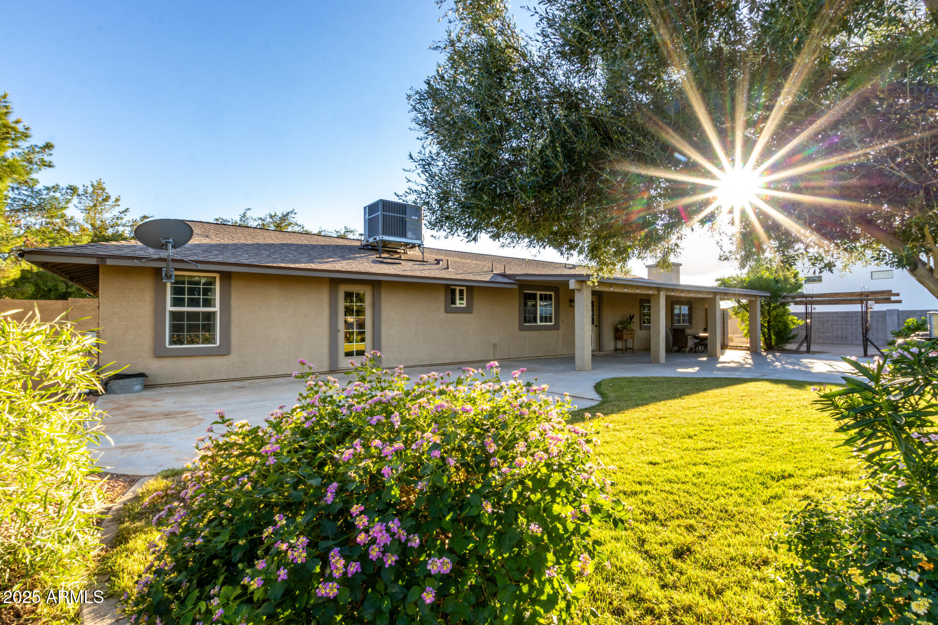 9032 W VILLA CHULA Street