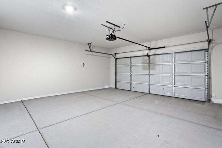 1566 E FLETCHER Drive