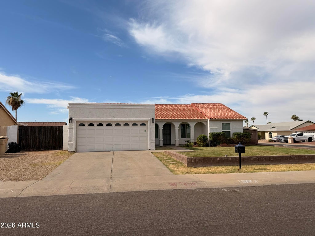 Photo of 6413 W Onyx Avenue, Glendale, AZ 85302 (MLS # 7040888)